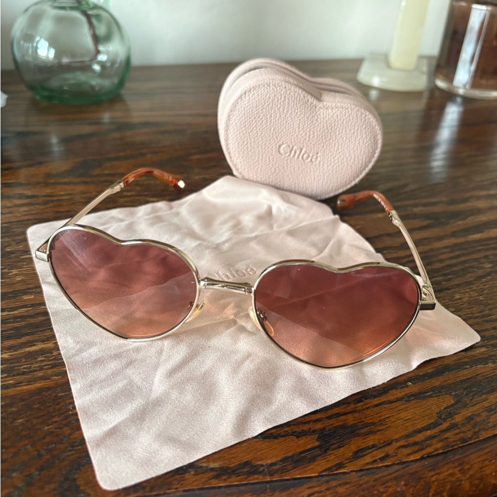 Heart-Shaped Sunglasses Chloe